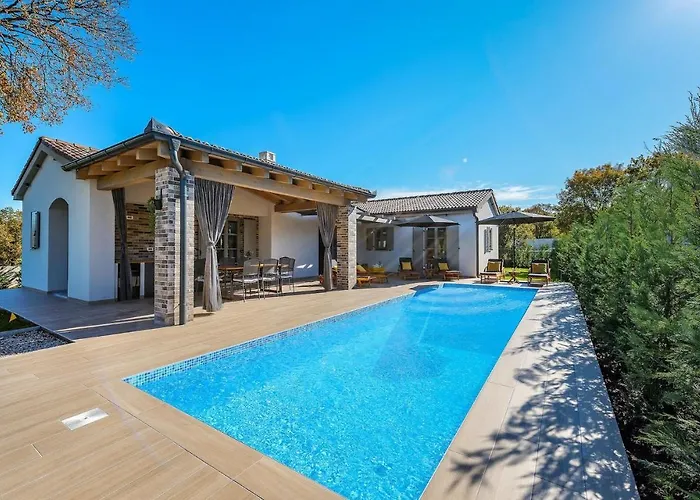 Будинок відпочинку Acorn *