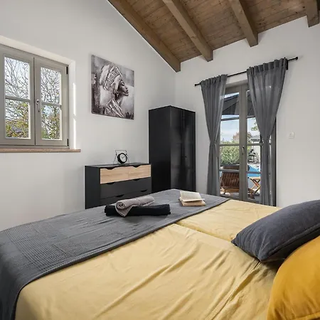 Semesterbostad Acorn