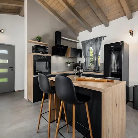 Acorn Semesterbostad *